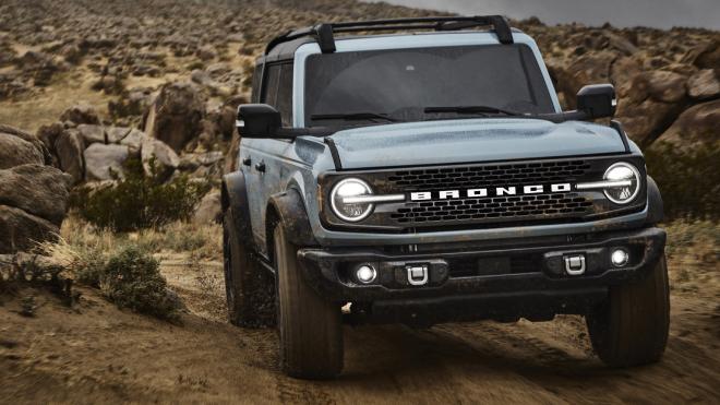 2021-ford-bronco-3